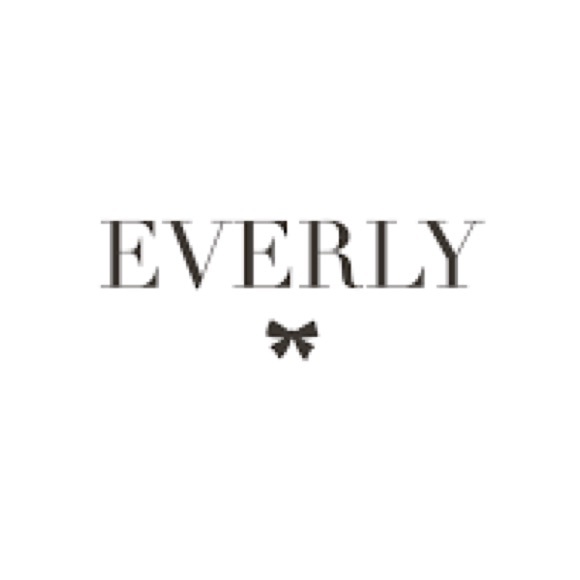 135. MEDIUM EVERLY STRIPED HIGH LOW LONG SLEEVE BLOUSE - Picture 2 of 5